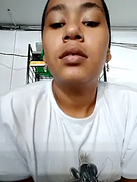 Snapshot of Shanel_69 chatting on 12/01/25, 12:48 Shanel 69 online show from 12/01/25, 12:48