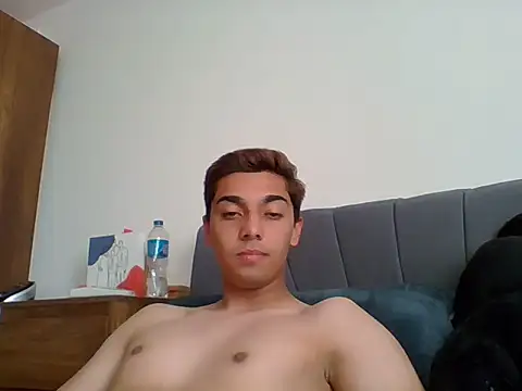 Snapshot of Linkimoli chatting on 10/21/25, 06:08 Linkimoli online show from 10/21/25, 06:08