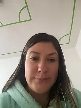 Snapshot of Abby-LS chatting on 12/17/25, 01:06 Abby-LS online show from 12/17/25, 01:06