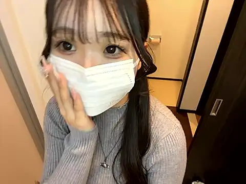 Snapshot of nano-da-u chatting on 10/10/25, 02:49 nano-da-u online show from 10/10/25, 02:49
