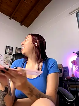 Paulina-Wells online show from 11/23/25, 07:13