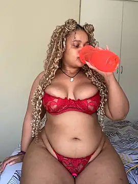 Snapshot of XXXquisiteVixen chatting on 11/23/25, 02:06 XXXquisiteVixen online show from 11/23/25, 02:06