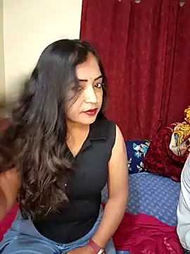 Hotbhabi305 online show from 02/12/26, 05:52