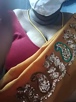 TAMIL ELAKKIYA online show from 02/24/26, 09:13