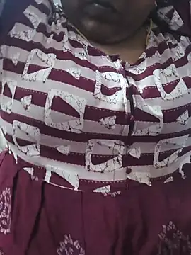 TAMIL ELAKKIYA online show from 07/25/26, 04:26