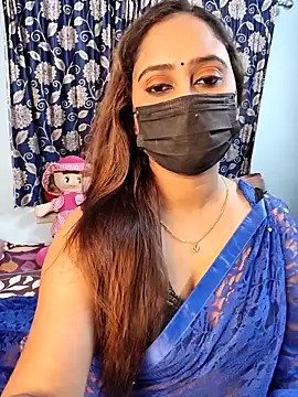 Cute-lusi online show from 10/26/25, 04:46