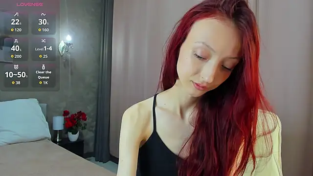 Snapshot of Daria_J chatting on 10/10/25, 04:22 Daria J online show from 10/10/25, 04:22