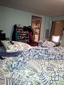 Snapshot of JuicyExxxperience chatting on 11/17/25, 01:39 JuicyExxxperience online show from 11/17/25, 01:39