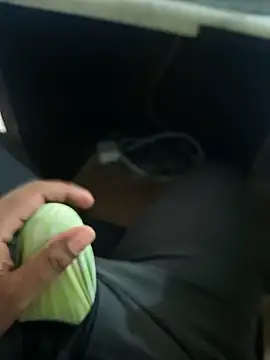 hotboy43339 online show from 02/08/26, 05:11