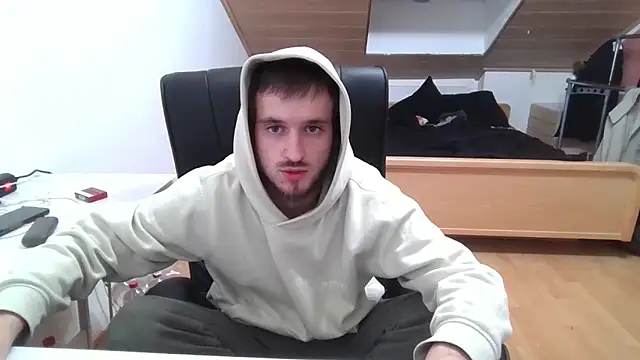 Snapshot of Bez3ybik chatting on 11/12/25, 06:08 Bez3ybik online show from 11/12/25, 06:08