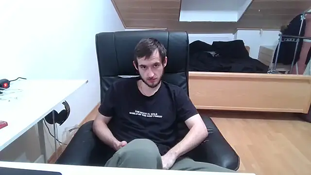 Snapshot of Bez3ybik chatting on 11/13/25, 06:07 Bez3ybik online show from 11/13/25, 06:07