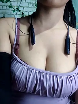 pihu099 online show from 03/22/26, 07:17