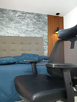 damian bull online show from 09/28/25, 08:25