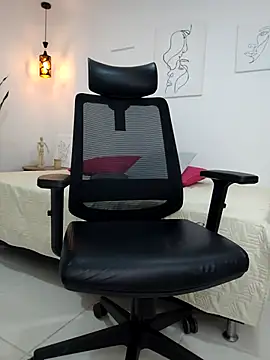 damian bull online show from 10/26/25, 07:42