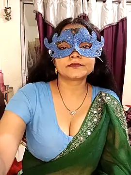 MEERAcle online show from 02/25/26, 03:54