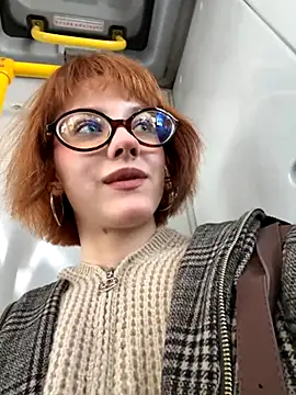 Snapshot of Only_April chatting on 10/01/25, 09:48 Only April online show from 10/01/25, 09:48