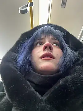 Snapshot of Only_April chatting on 01/12/26, 06:51 Only April online show from 01/12/26, 06:51