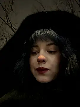 Snapshot of Only_April chatting on 01/14/26, 04:18 Only April online show from 01/14/26, 04:18