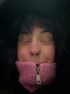 Snapshot of Only_April chatting on 01/16/26, 05:22 Only April online show from 01/16/26, 05:22