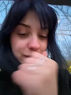 Snapshot of Only_April chatting on 03/03/26, 04:29 Only April online show from 03/03/26, 04:29