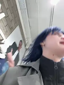 Only April online show from 04/17/26, 07:44