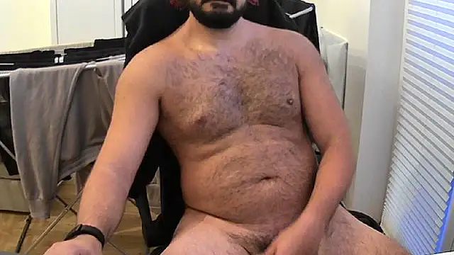 Snapshot of Velvetvoyager69 chatting on 10/08/25, 04:04 Velvetvoyager69 online show from 10/08/25, 04:04