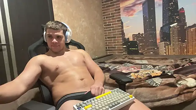 Snapshot of MusclePhantom chatting on 11/09/25, 09:46 MusclePhantom online show from 11/09/25, 09:46