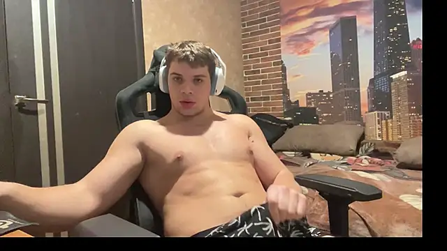 Snapshot of MusclePhantom chatting on 01/18/26, 09:07 MusclePhantom online show from 01/18/26, 09:07