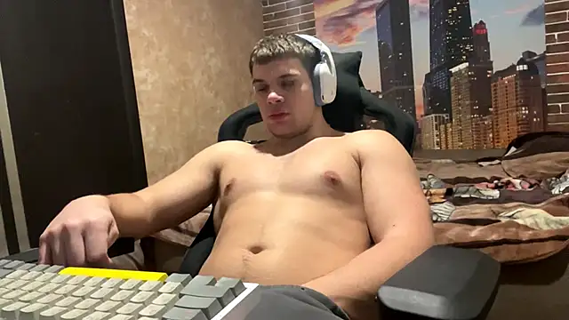 Snapshot of MusclePhantom chatting on 02/10/26, 09:41 MusclePhantom online show from 02/10/26, 09:41