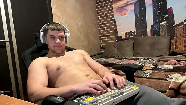 Snapshot of MusclePhantom chatting on 02/23/26, 10:29 MusclePhantom online show from 02/23/26, 10:29