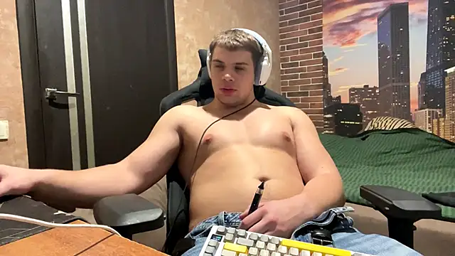 MusclePhantom online show from 03/09/26, 09:19