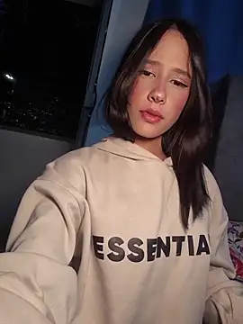 KLOE LUSTX online show from 03/08/26, 11:30