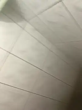 Snapshot of Luan__18 chatting on 11/17/25, 03:40 Luan 18 online show from 11/17/25, 03:40