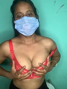 Snapshot of Priya_baby0 chatting on 09/10/25, 06:19 Priya baby0 online show from 09/10/25, 06:19