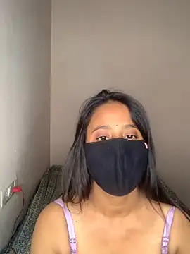 Snapshot of Priya_baby0 chatting on 11/13/25, 06:29 Priya baby0 online show from 11/13/25, 06:29