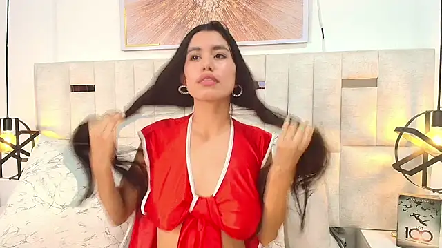 Snapshot of Baby-Rouse_ chatting on 10/30/25, 05:24 Baby-Rouse  online show from 10/30/25, 05:24