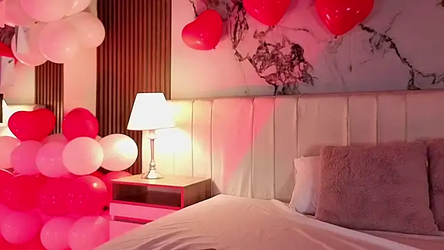 LunaRosse  online show from 02/14/26, 12:13