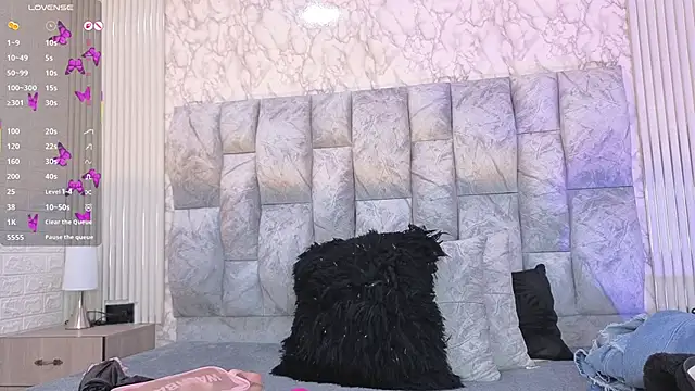 railey rosse  online show from 10/04/25, 07:56