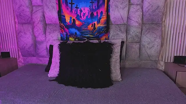 railey rosse  online show from 10/16/25, 07:37