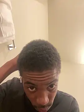 huhgtr online show from 11/17/25, 03:51