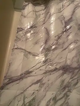 huhgtr online show from 12/17/25, 04:51