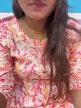 Snapshot of Naughty-Kamini chatting on 10/09/25, 11:41 Naughty-Kamini online show from 10/09/25, 11:41