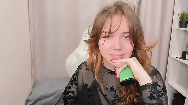 Snapshot of Anabel_Montereau chatting on 09/10/25, 08:47 Anabel Montereau online show from 09/10/25, 08:47