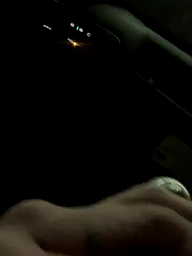 shakeweight online show from 10/27/25, 08:07