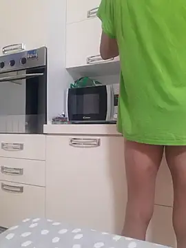 singolo discreto online show from 04/12/26, 06:51