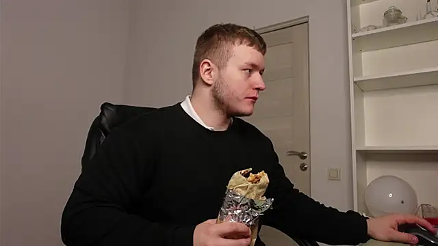 Richard Dullas online show from 12/14/25, 02:11