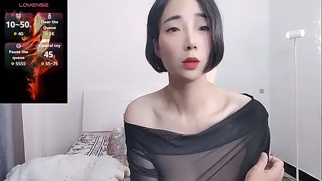 YIWA-2000 online show from 12/18/25, 07:36