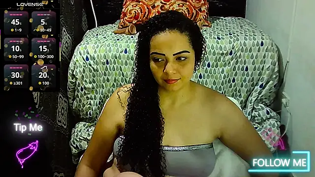  naughty milf online show from 01/10/26, 04:47