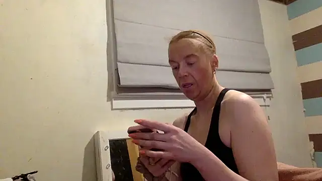 Bellababexox online show from 04/03/26, 06:22