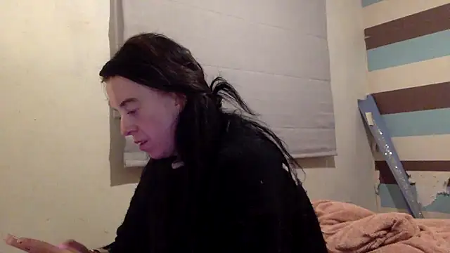 Snapshot of Bellababexox chatting on 04/25/26, 03:20 Bellababexox online show from 04/25/26, 03:20